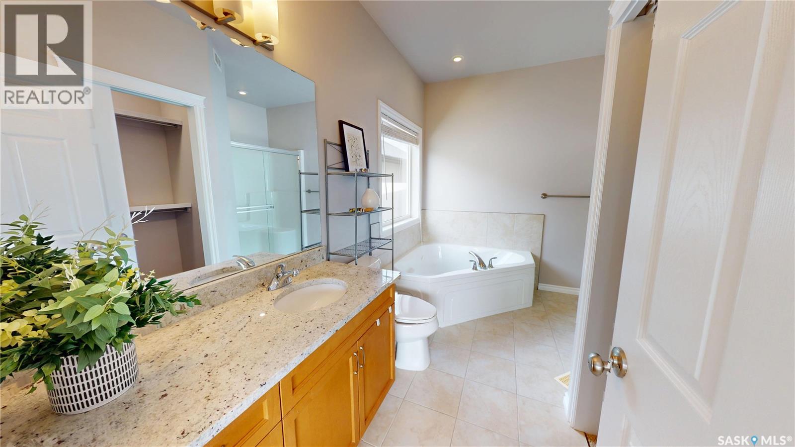 242 Whalley CRESCENT - Image 14
