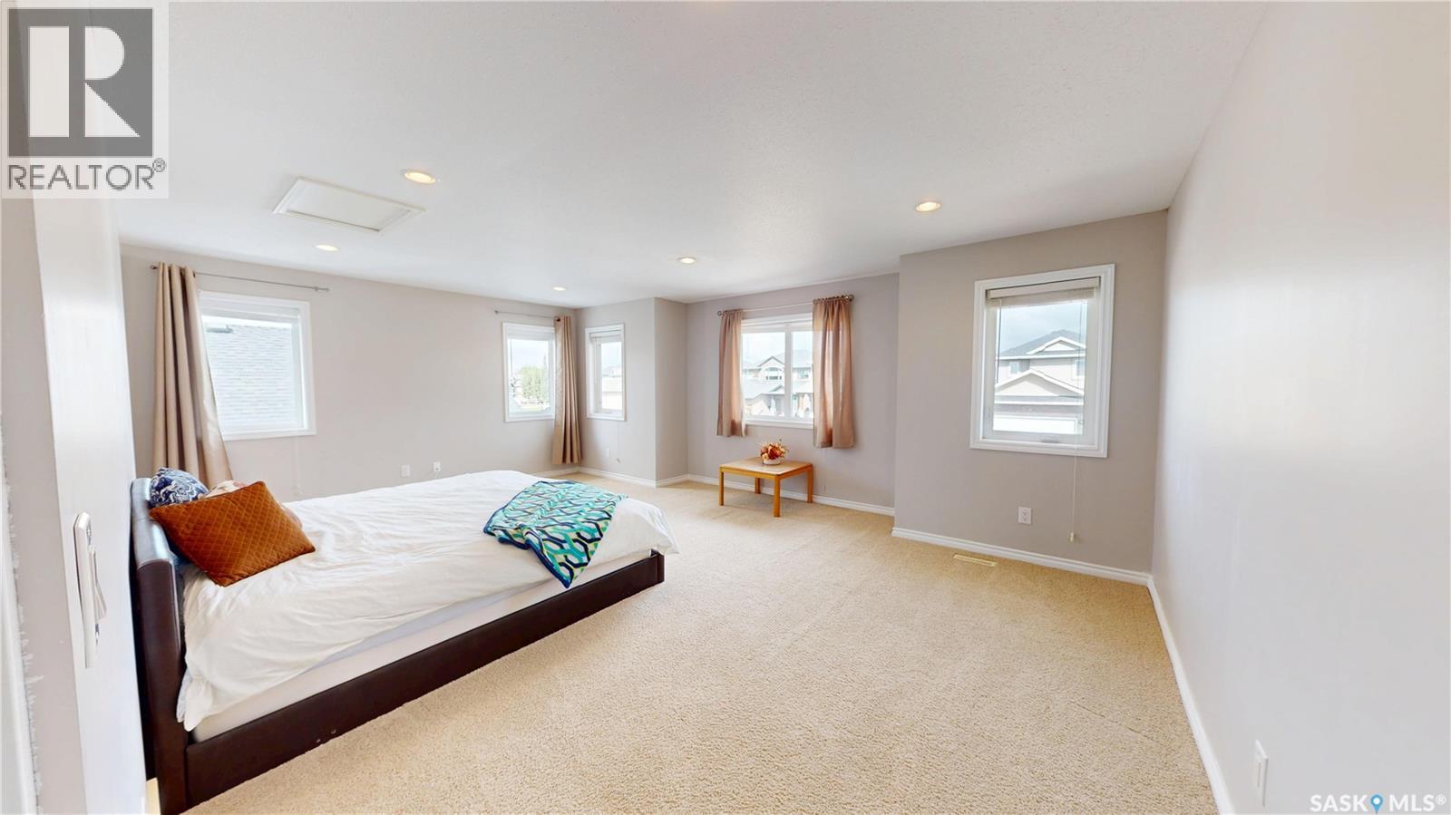 242 Whalley CRESCENT - Image 24