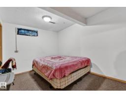 11 Howson Cr Nw, Edmonton, AB T5A4T7 Photo 32