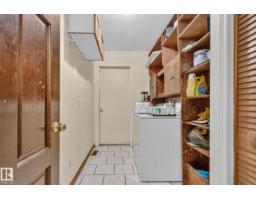 11 Howson Cr Nw, Edmonton, AB T5A4T7 Photo 22