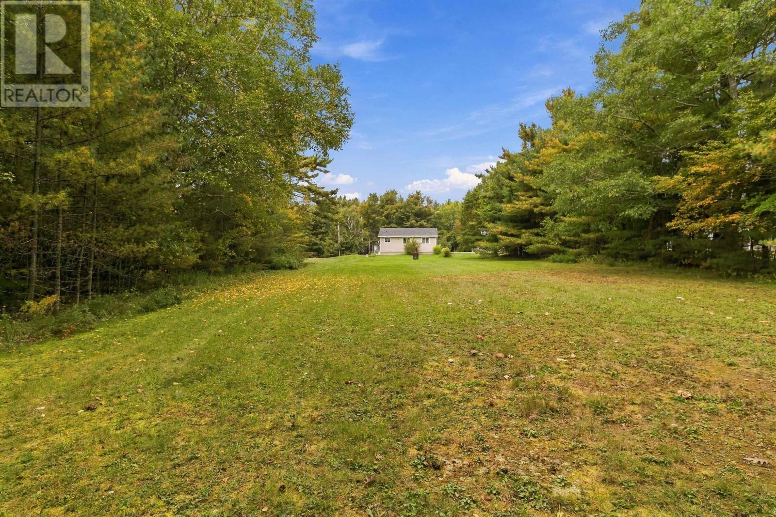 2643 Highway 210 - Image 31