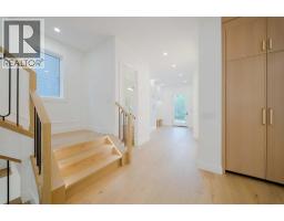 2207 Victoria Crescent NW - photo 11