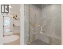 2207 Victoria Crescent NW - photo 27