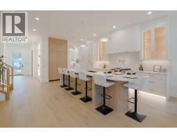 2207 Victoria Crescent NW - photo 9