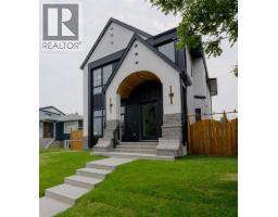 2207 Victoria Crescent NW - photo 1