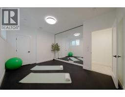 2207 Victoria Crescent NW - photo 46