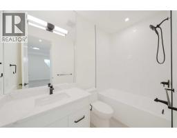2207 Victoria Crescent NW - photo 38