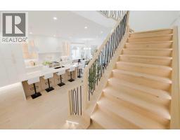 2207 Victoria Crescent NW - photo 21