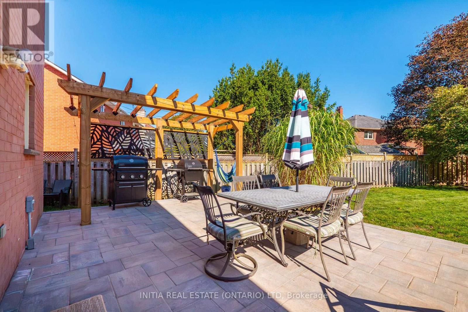 10 HANDORF DRIVE - 18