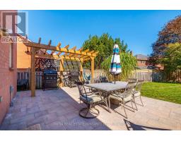 10 Handorf Drive, Cambridge, ON N3C3Y2 Photo 18