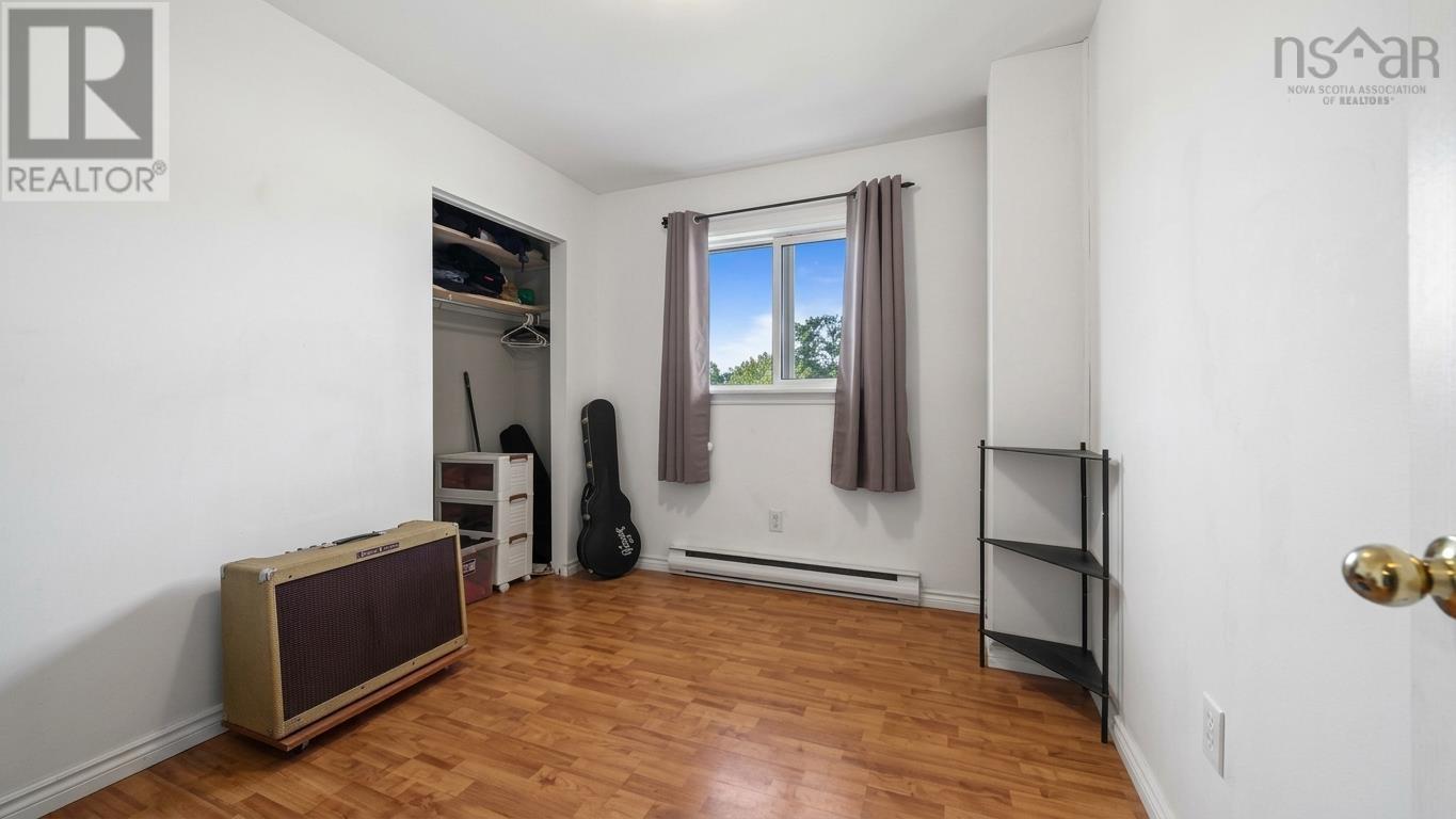 27 Tamerlane Court - 15