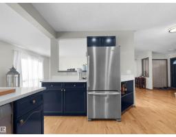 1025 Graham Ct Nw, Edmonton, AB T5T6L4 Photo 13