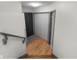 1025 Graham Ct Nw, Edmonton, AB T5T6L4 Photo 18