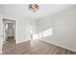 8914 162 St Nw, Edmonton, AB T5R2M4 Photo 23