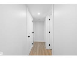 8914 162 St Nw, Edmonton, AB T5R2M4 Photo 32