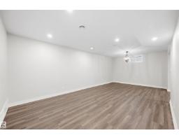 8914 162 St Nw, Edmonton, AB T5R2M4 Photo 42
