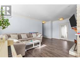 22 Dunn Drive thumbnail 8