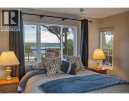 558 Alder St, Campbell River, BC V9W2P1 Photo 16