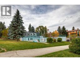 8, 330 Canterbury Drive SW - photo 18