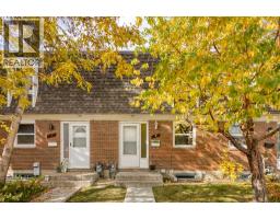 8, 330 Canterbury Drive SW - photo 1