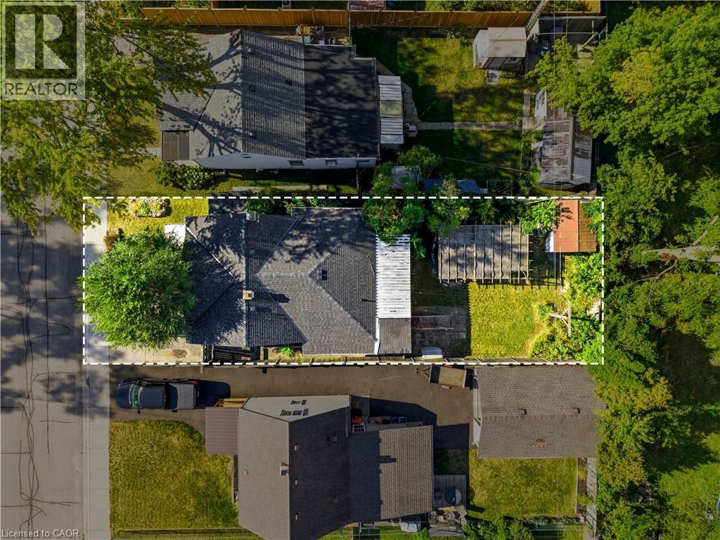 42 Sanderson Street — photo 41