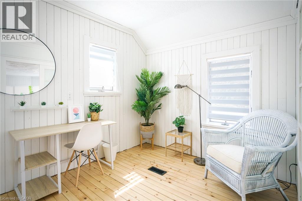 59 Shakespeare Avenue — photo 40