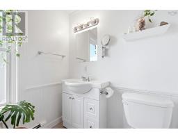 9 Cedar Street, Windsor, NS B3A2K2 Photo 17