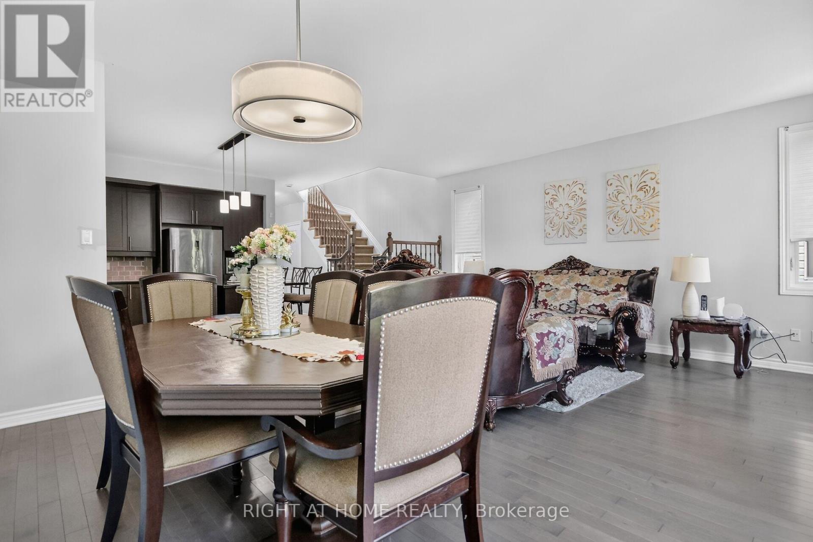 221 KING STREET - Image 12
