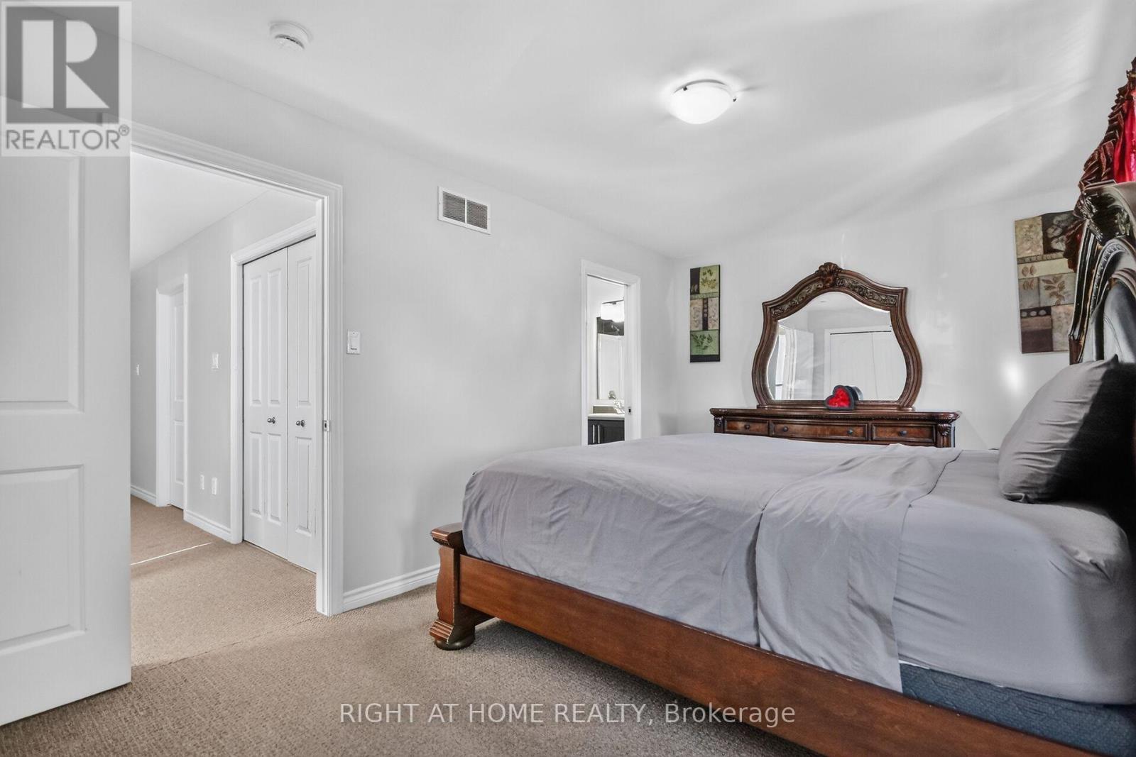 221 KING STREET - Image 17