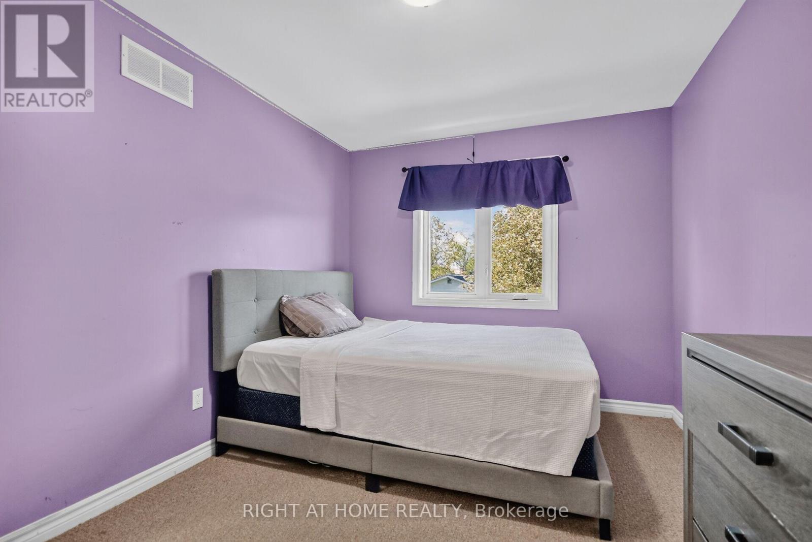 221 KING STREET - Image 19