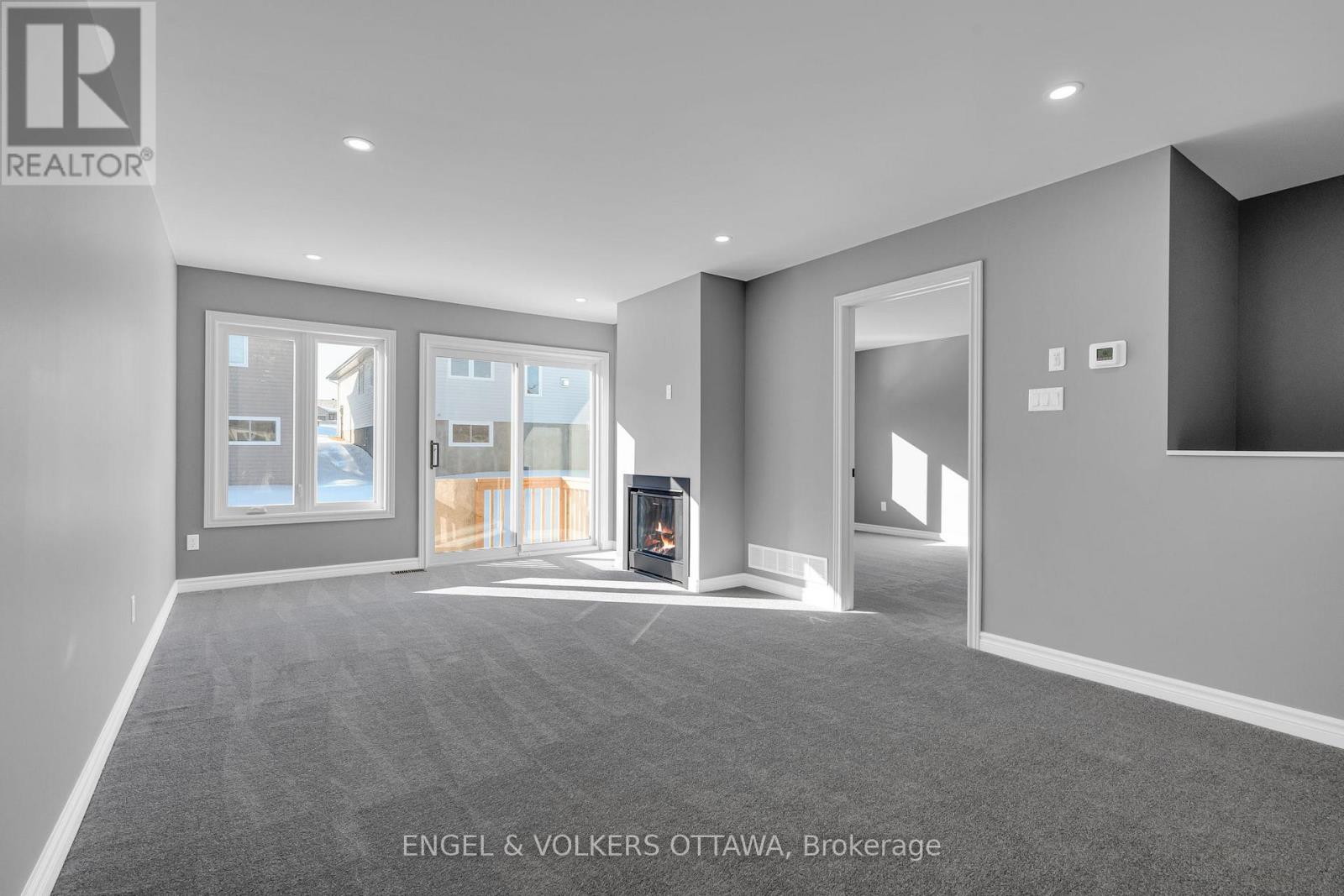 102 Seabert Drive — photo 10