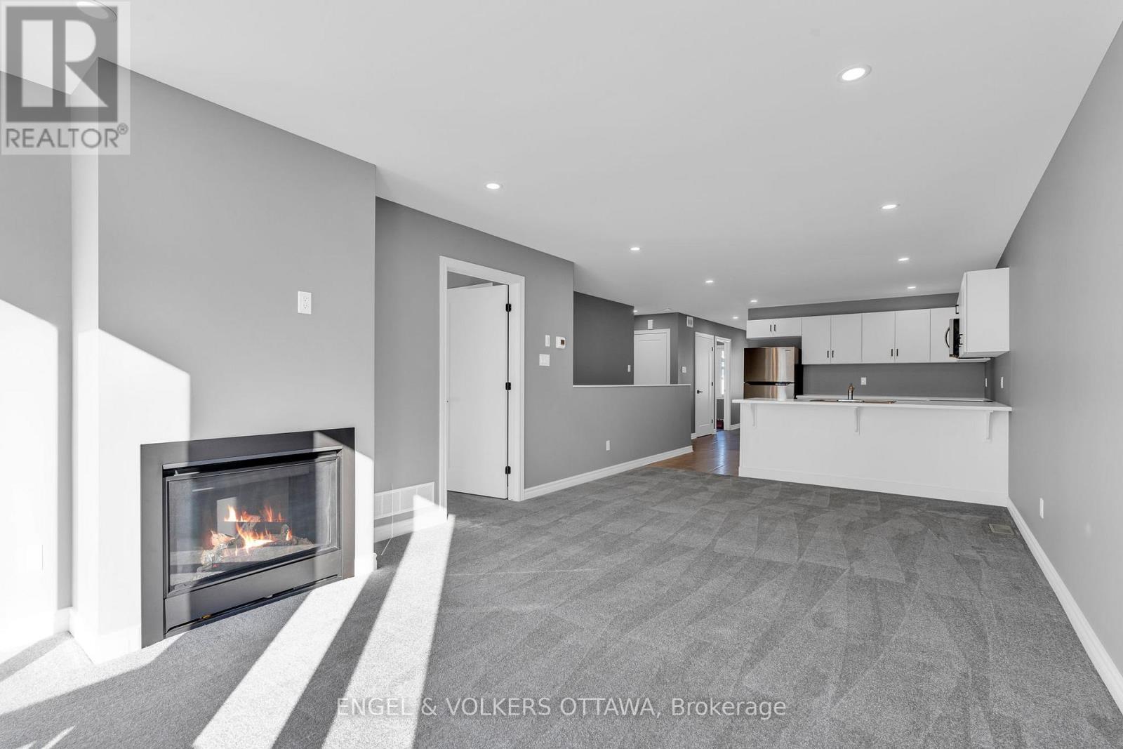102 Seabert Drive — photo 11