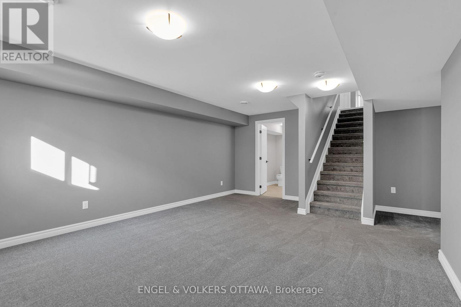 102 Seabert Drive — photo 19