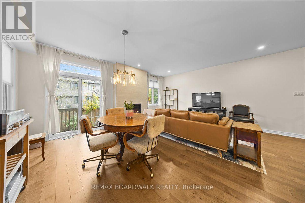 248 MUNRO STREET - 12