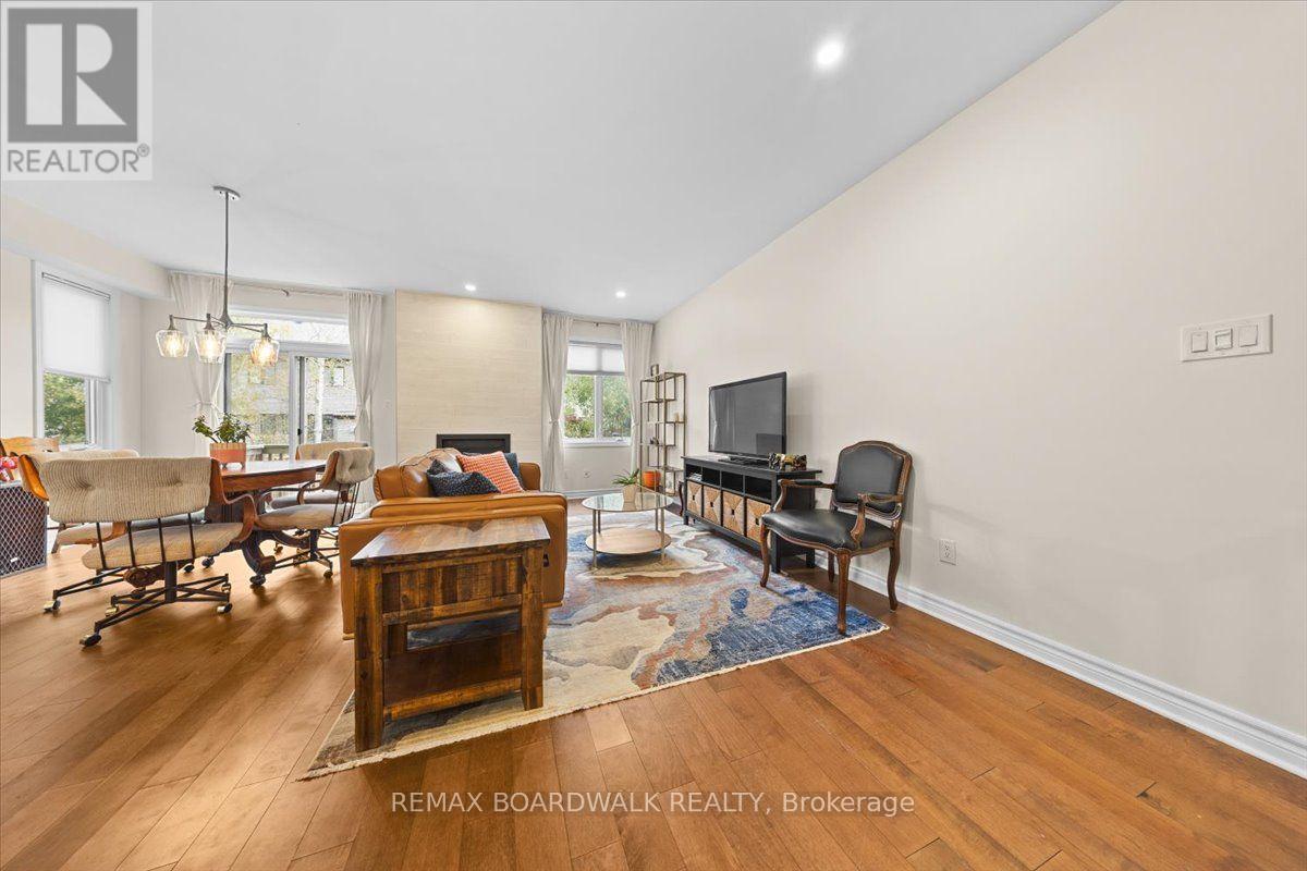 248 MUNRO STREET - 13
