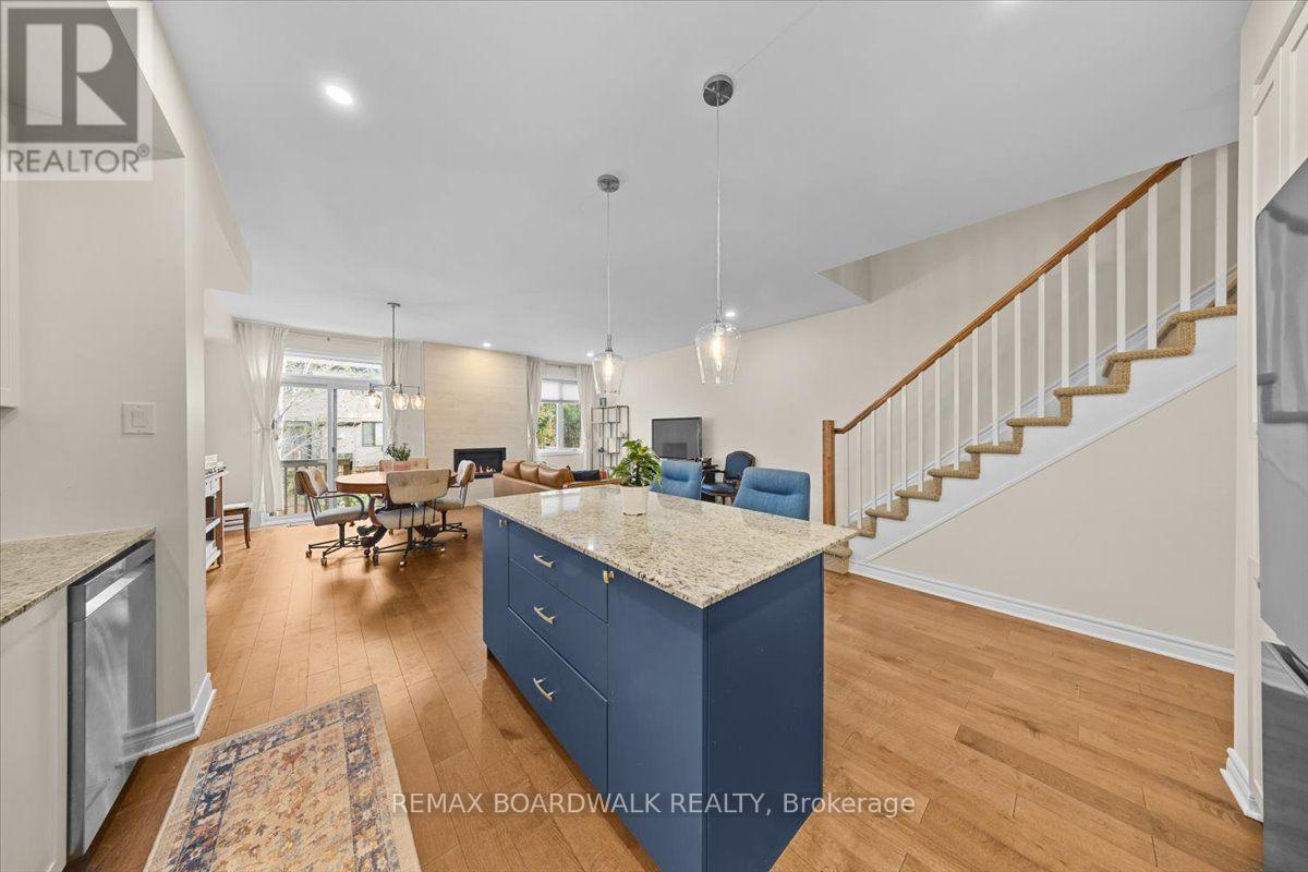 248 MUNRO STREET - 17