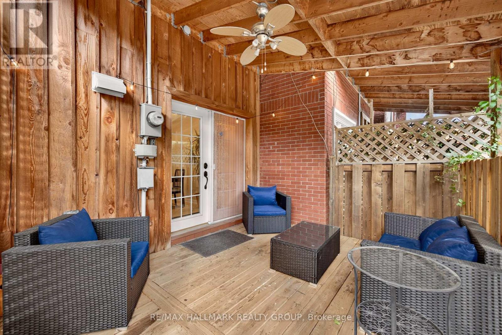 1246 SUMMERVILLE AVENUE - 23