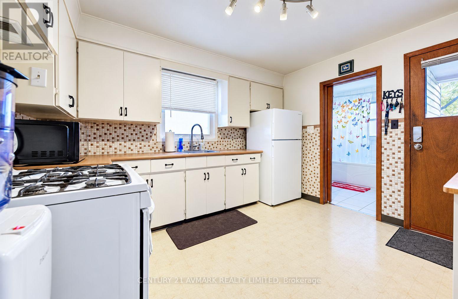 48 DUNKIRK ROAD - Image 11