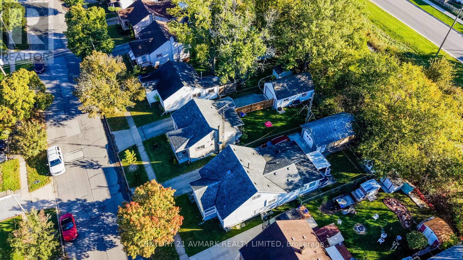 48 DUNKIRK ROAD - 36