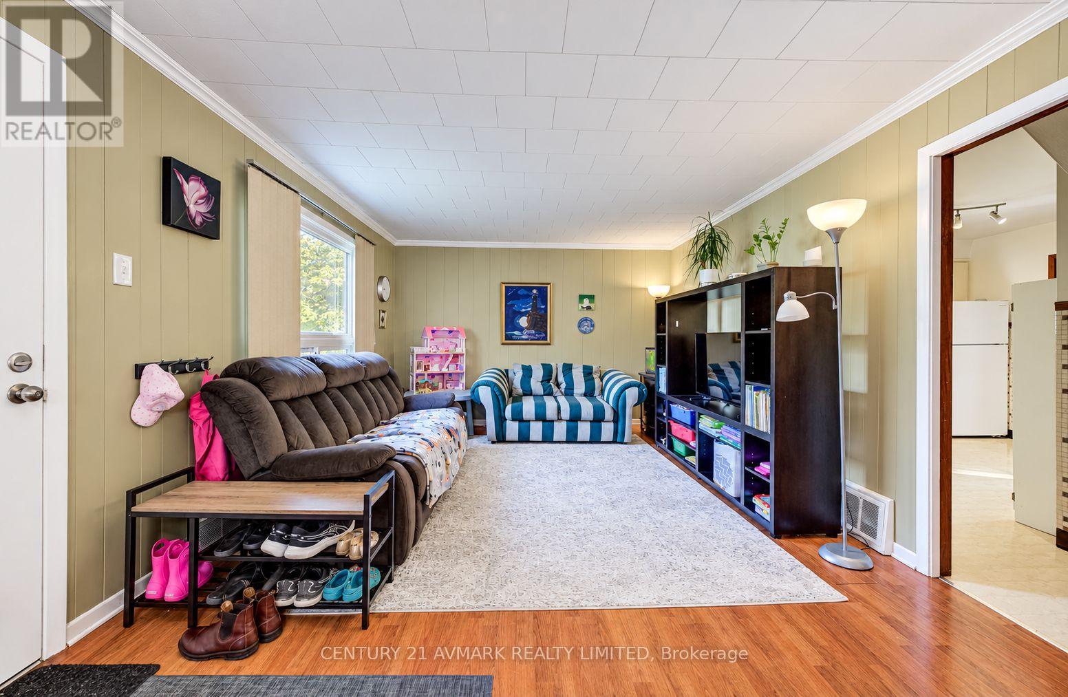 48 DUNKIRK ROAD - 5