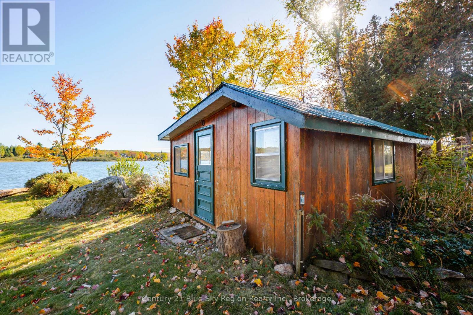 102 NORTH STAR DRIVE W - Image 31