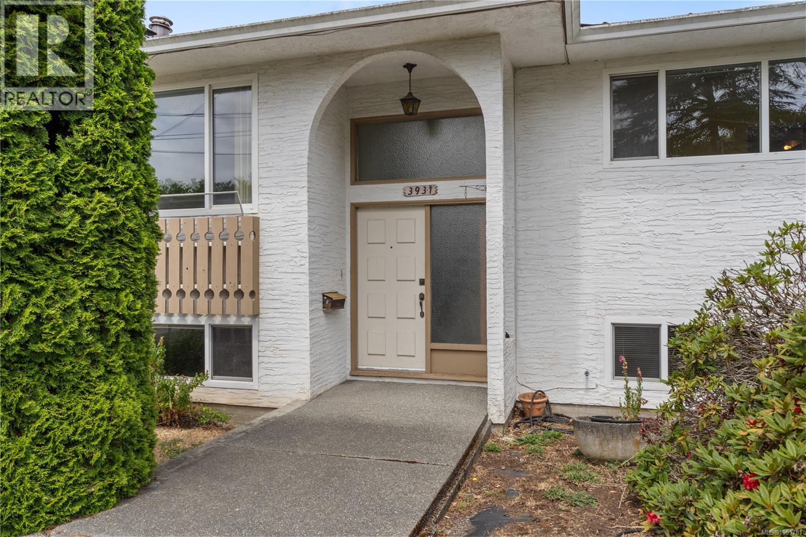 3931 Braefoot Pl - 2
