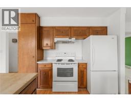 Entrance - 3931 Braefoot Pl, Saanich, BC V8P2S2 Photo 10