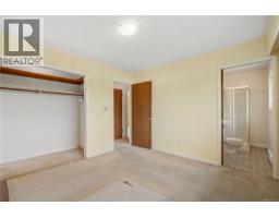 Kitchen - 3931 Braefoot Pl, Saanich, BC V8P2S2 Photo 17
