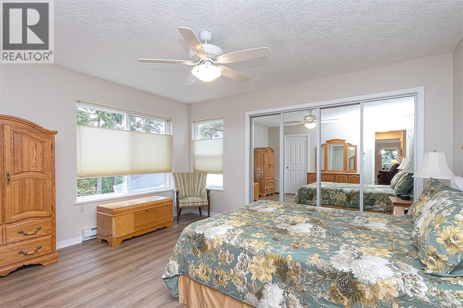 #44 118 Aldersmith Pl - 17