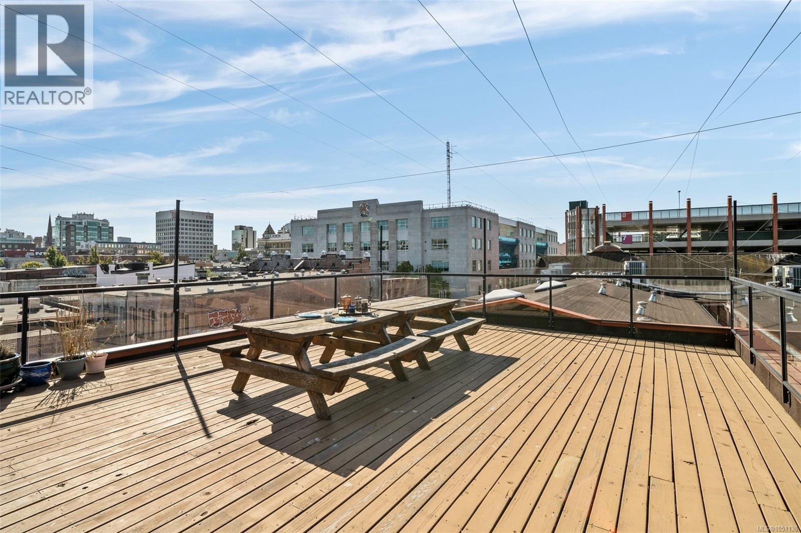 213 562 Yates St, Victoria