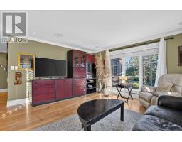 21485 Vanneck Road, Middlesex Centre, ON N6H5L2 Photo 17