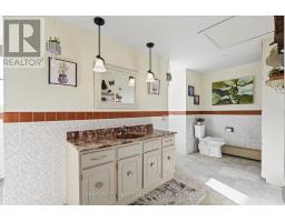 21485 Vanneck Road, Middlesex Centre, ON N6H5L2 Photo 31