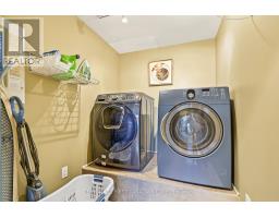 21485 Vanneck Road, Middlesex Centre, ON N6H5L2 Photo 22