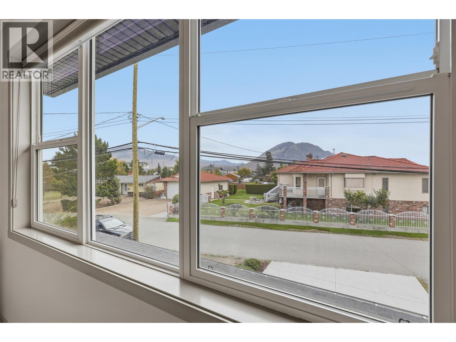 611 McGowan Avenue - 17